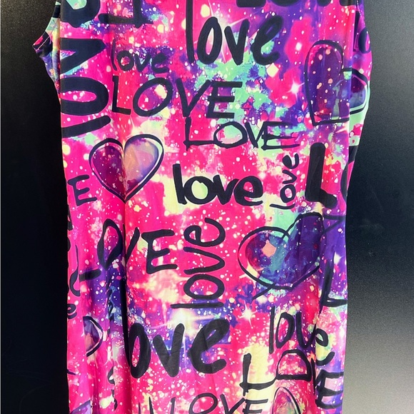 Tank top letter and heart dress size large - Picture 3 of 4